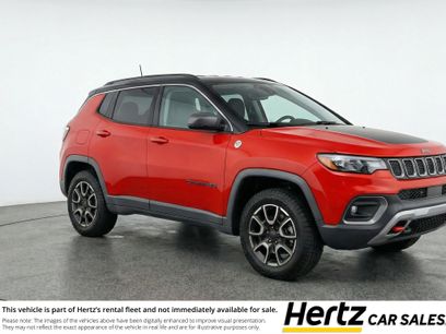 Used 2025 Jeep Compass Trailhawk