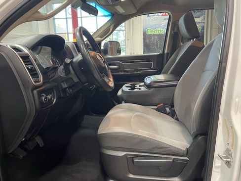 Used 2019 RAM 2500 Big Horn AWD/4WD image 14