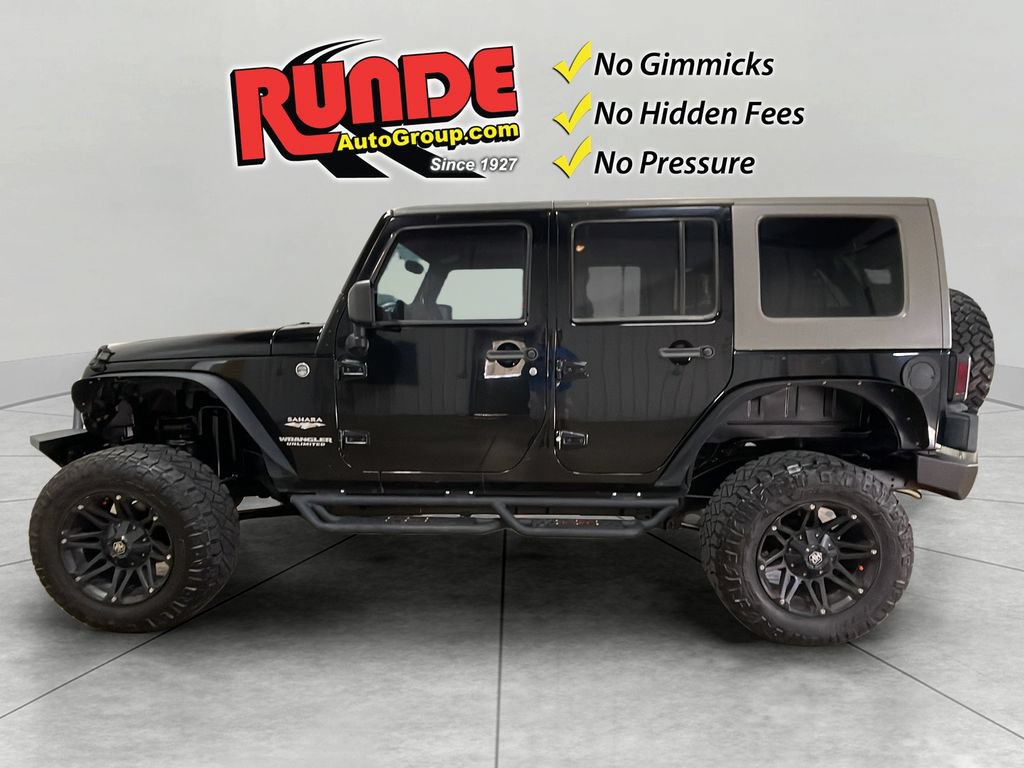 Used 2008 Jeep Wrangler Unlimited Sahara w/ Dual Top Group AWD/4WD image 3