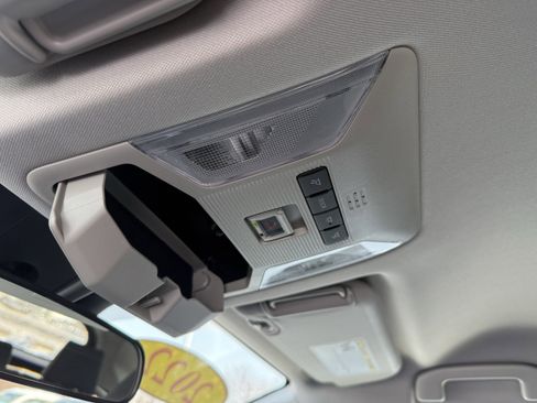 Used 2022 Toyota RAV4 XLE image 31