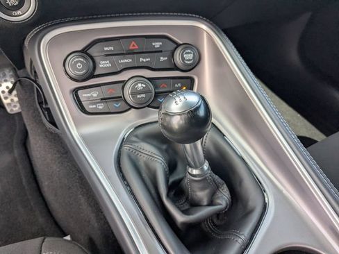 Used 2022 Dodge Challenger R/T Scat Pack w/ Driver Convenience Group RWD image 14