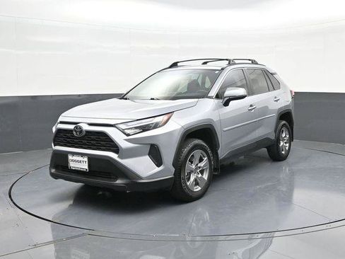 Certified 2025 Toyota RAV4 XLE FWD image 1
