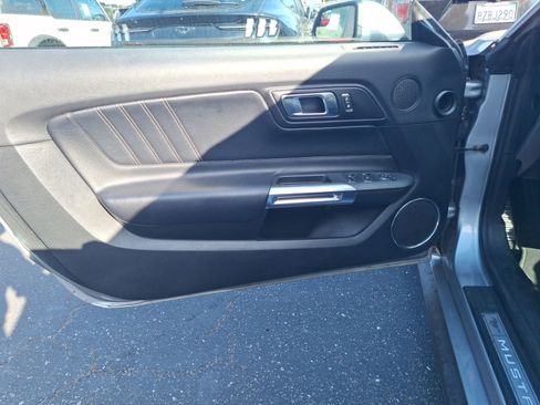 Used 2020 Ford Mustang Premium RWD image 12