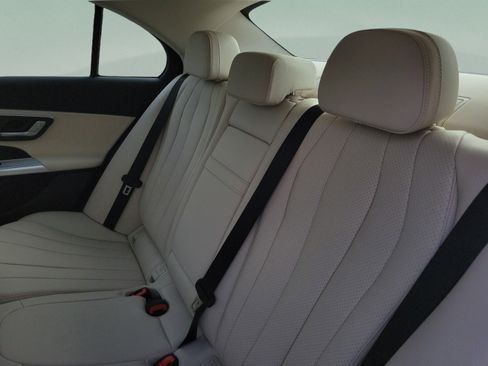 Certified 2026 Mercedes-Benz E 350 Sedan image 9