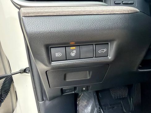 Used 2024 Toyota Grand Highlander AWD image 22
