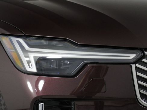 New 2026 Volvo XC90 T8 Ultra w/ Protection Package Premier AWD/4WD image 14