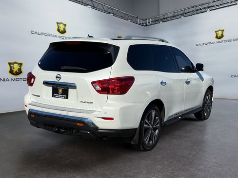 Used 2017 Nissan Pathfinder Platinum w/ Cargo Package image 5