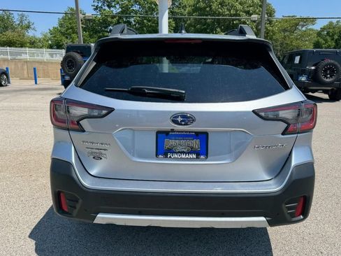 Used 2022 Subaru Outback Limited AWD/4WD image 4