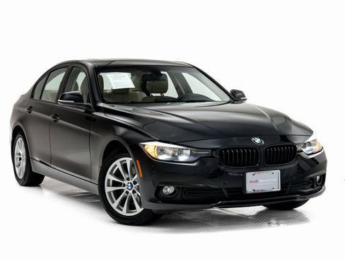 Used 2016 BMW 320i xDrive 320i xDrive image 1