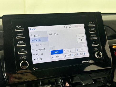 Used 2022 Toyota Camry LE FWD image 29
