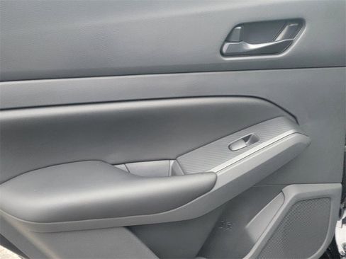 Certified 2024 Nissan Altima 2.5 S image 12