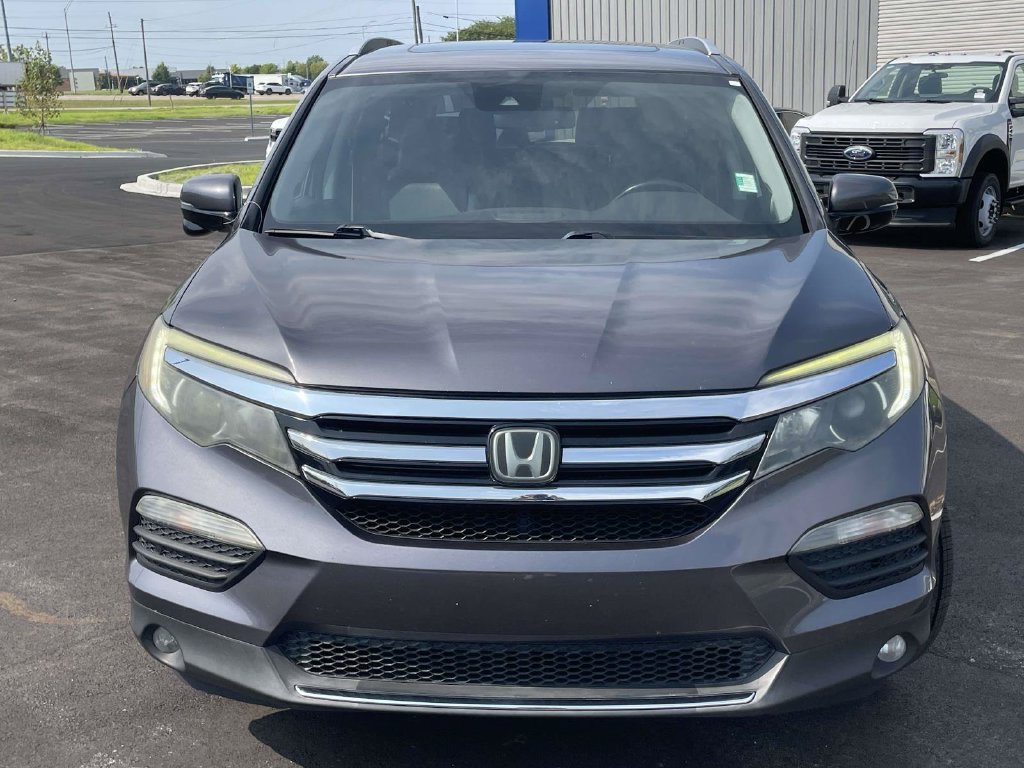 Used 2017 Honda Pilot Touring image 8
