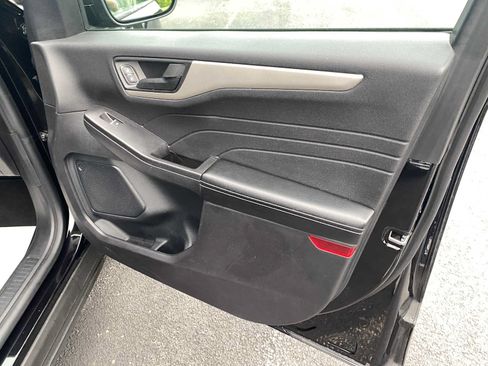 Used 2021 Ford Escape S FWD image 32