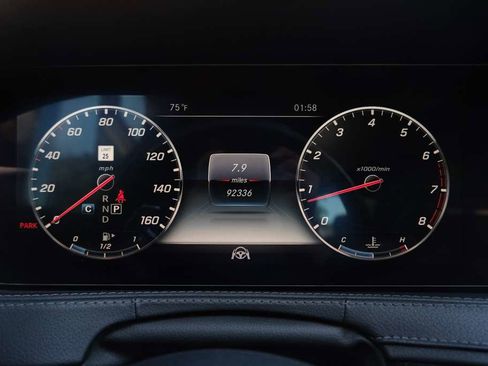 Used 2019 Mercedes-Benz S 560 4MATIC Sedan image 50