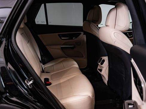 Certified 2026 Mercedes-Benz GLC 300 4MATIC image 42