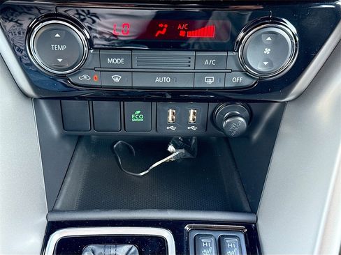 New 2026 Mitsubishi Eclipse Cross LE image 15