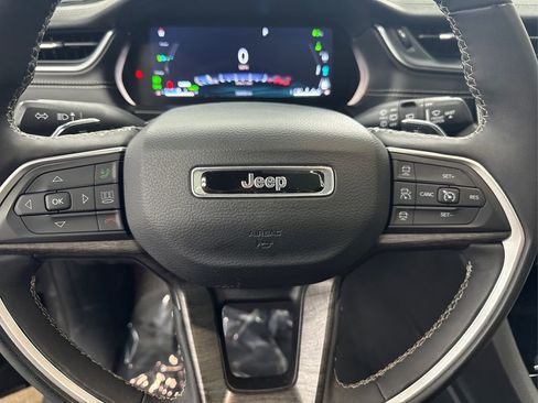 Used 2024 Jeep Grand Cherokee Limited 4xe image 25