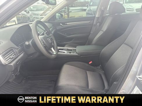 Used 2022 Honda Accord LX image 10