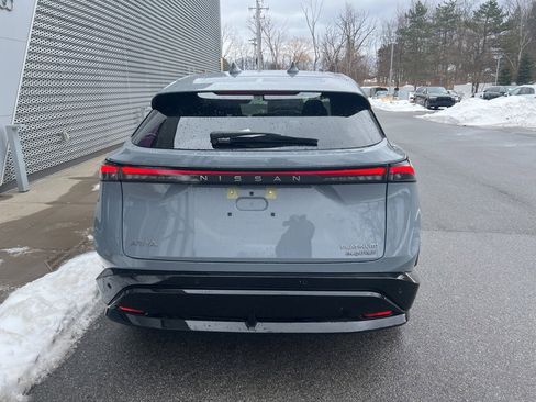 Used 2025 Nissan Ariya Platinum image 33