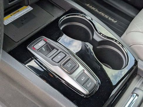 Used 2023 Honda Passport Elite image 26