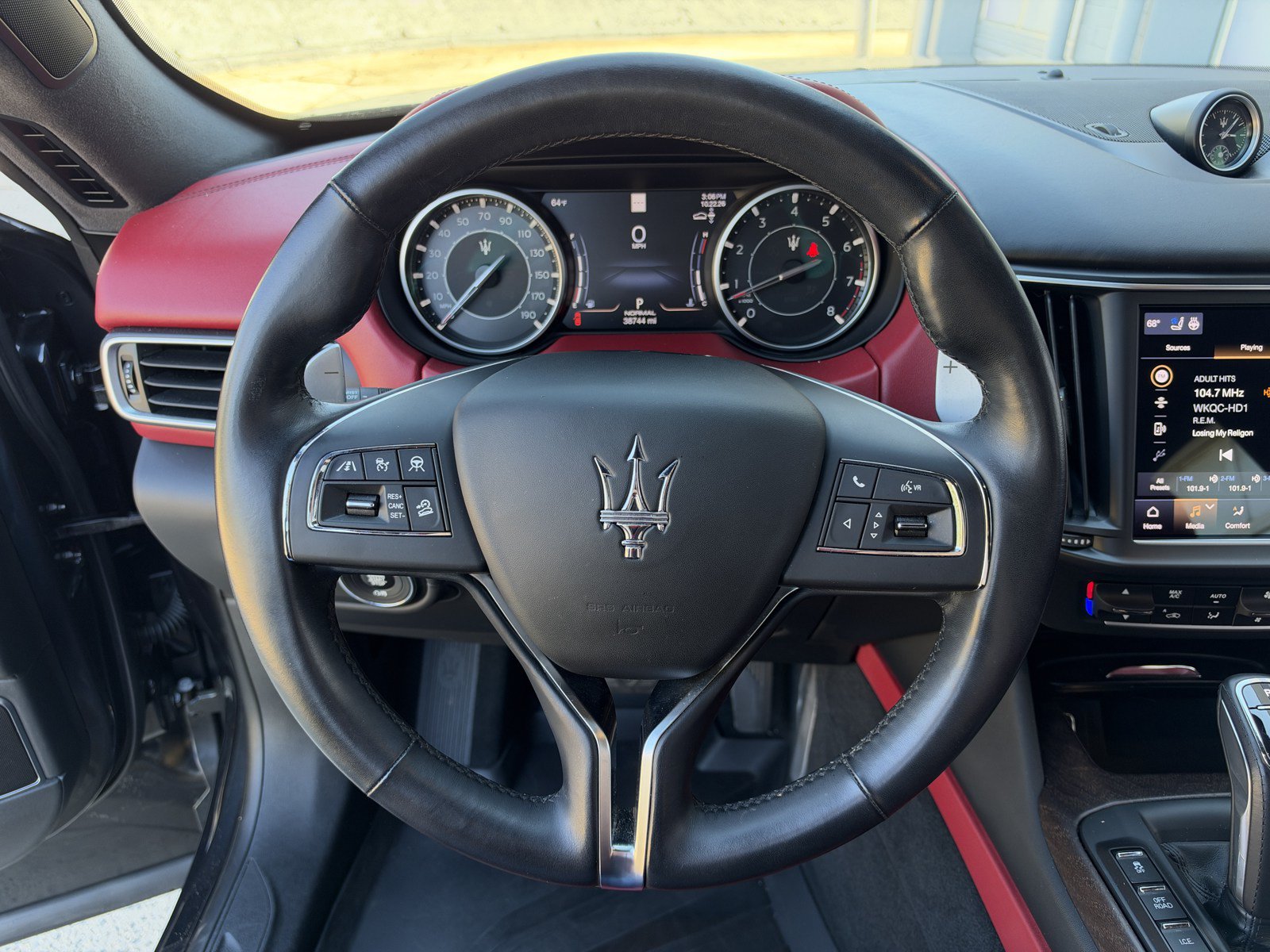 Used 2021 Maserati Levante S AWD/4WD image 15