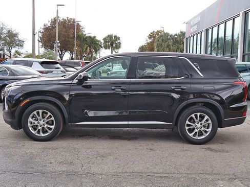 Used 2022 Hyundai Palisade SE image 16