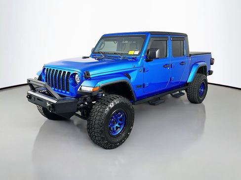 Used 2022 Jeep Gladiator Sport AWD/4WD image 3