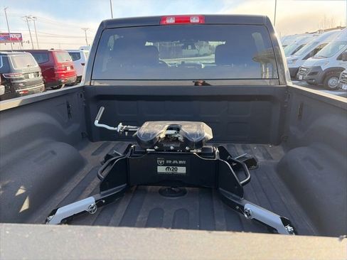 Used 2022 RAM 2500 Big Horn image 6