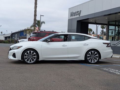 Certified 2023 Nissan Maxima Platinum w/ Sport Mat Group FWD image 7