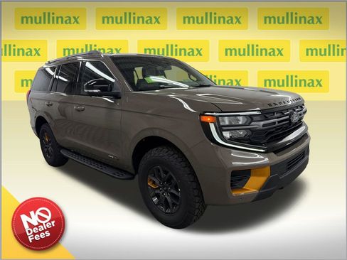 New 2026 Ford Expedition Tremor image 1