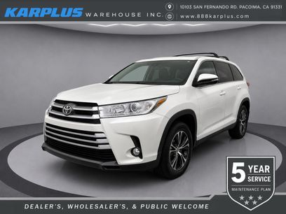 Used 2019 Toyota Highlander XLE w/ Carpet Mat Package (TMS)