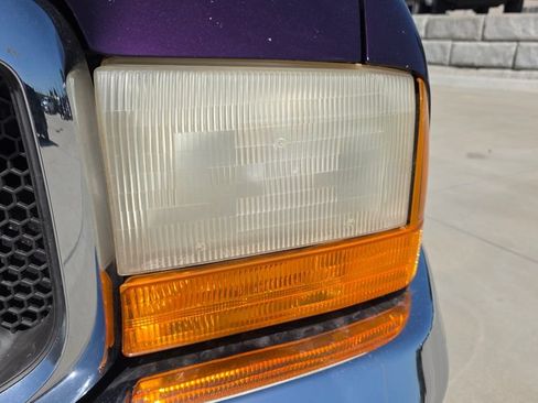 Used 1999 Ford F250 XLT RWD image 9