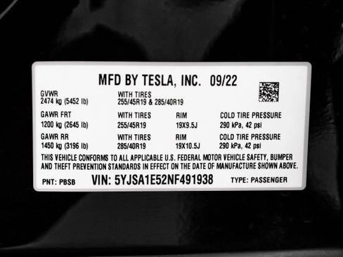 Used 2022 Tesla Model S image 61