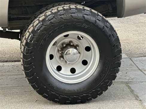 Used 2002 Chevrolet Silverado 3500 LS w/ Electrical Convenience Pkg image 27