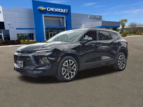 Used 2025 Chevrolet Blazer RS AWD/4WD image 33