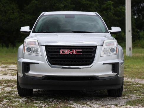 Used 2016 GMC Terrain SLE FWD image 17