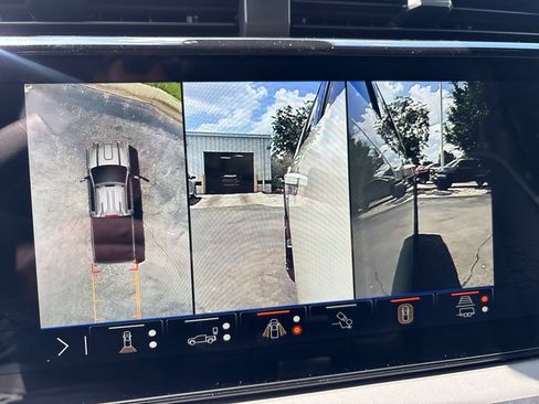 New 2026 GMC Sierra 2500 AT4X w/ LPO, Black Badging Package AWD/4WD image 29
