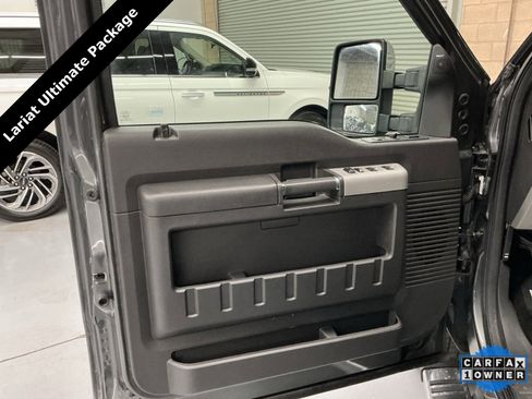 Used 2015 Ford F250 Lariat image 13