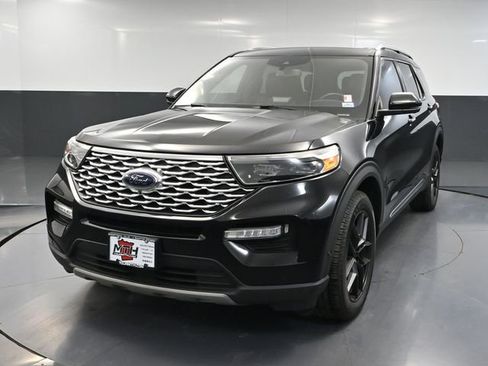 Used 2021 Ford Explorer Platinum w/ Equipment Group 601A image 12