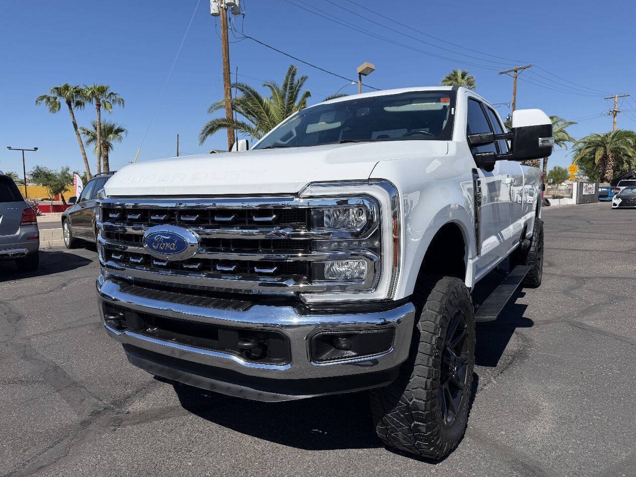 Used 2023 Ford F350 Lariat w/ FX4 Off-Road Package AWD/4WD image 2