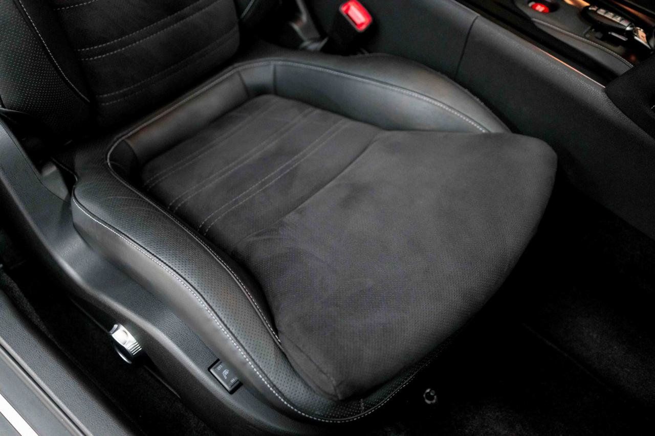Used 2015 Nissan GT-R Premium AWD/4WD image 66