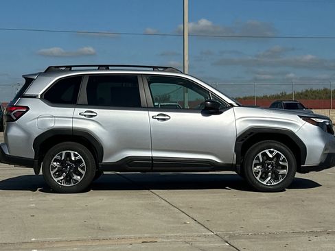 New 2026 Subaru Forester Premium w/ Base/Premium Package image 2