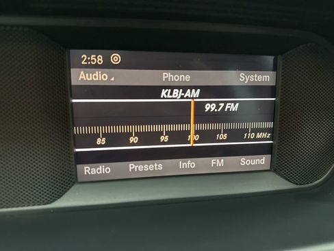 Used 2012 Mercedes-Benz C 250 Sedan image 13