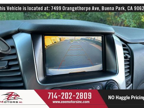 Used 2018 Chevrolet Tahoe LT image 32