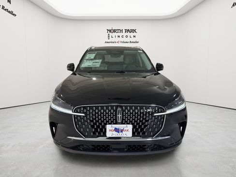 New 2026 Lincoln Aviator 2WD image 33