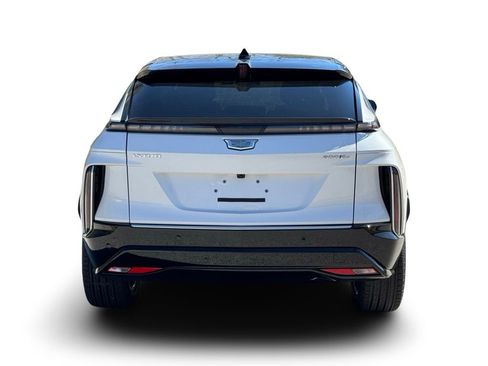 New 2025 Cadillac Lyriq Luxury image 13