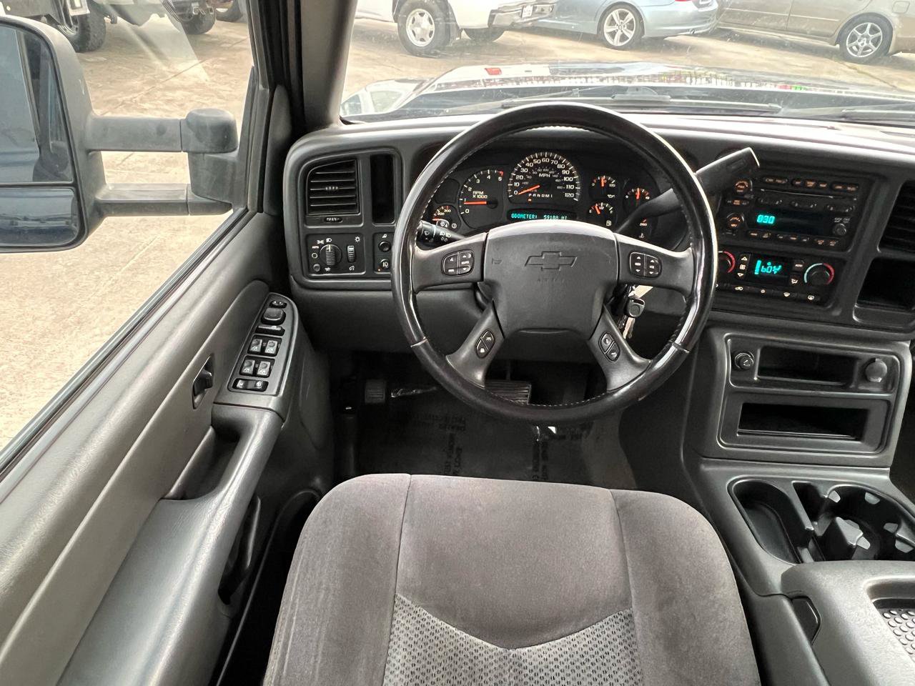 Used 2007 Chevrolet Silverado 2500 LT w/ Heavy-Duty Power Package RWD image 48