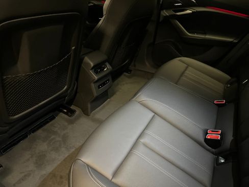 New 2027 Audi A6 e-tron Premium Plus AWD/4WD image 4