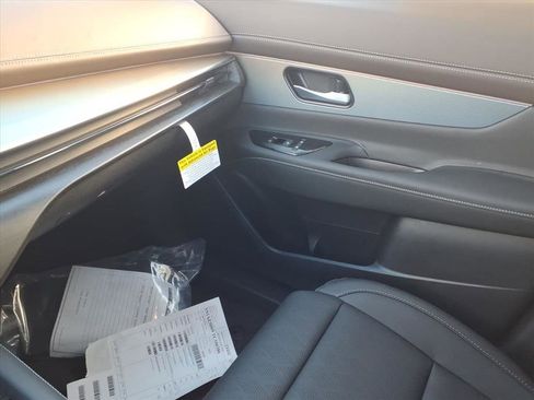 New 2026 Nissan Murano Platinum image 23