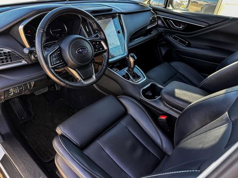 Used 2023 Subaru Outback Limited image 16